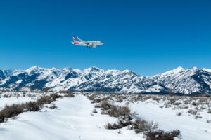 American Airlines plane flying into Jackson Hole
