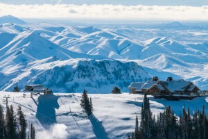 Non stop flights to Sun valley Idaho.